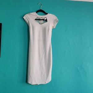 White flower back dress